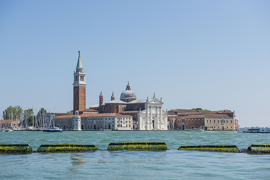 Venice Italy # 3 - ID: 15725935 © Larry Heyert