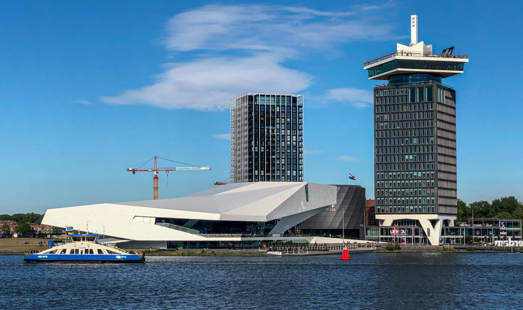 Interesting buildings - ID: 15729587 © Erwin Parthe
