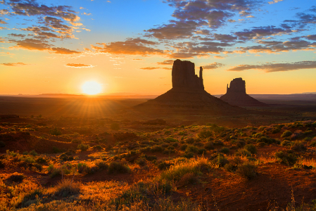 West and East Mitten Buttes