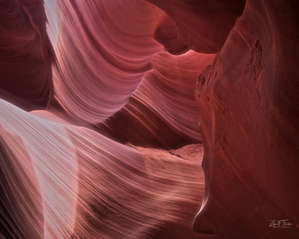Lower Antelope Canyon - ID: 15737653 © Zelia F. Frick