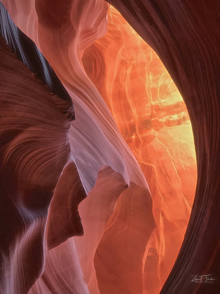 Lower Antelope Canyon - ID: 15737658 © Zelia F. Frick