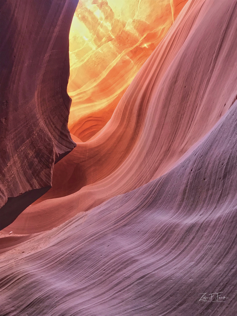 Lower Antelope Canyon - ID: 15737659 © Zelia F. Frick