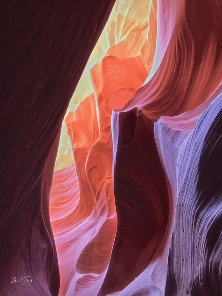 Lower Antelope Canyon - ID: 15737660 © Zelia F. Frick