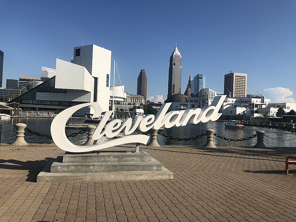 Cleveland Sign w/ Skyline Backdrop