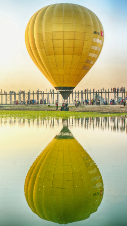 Yellow balloon