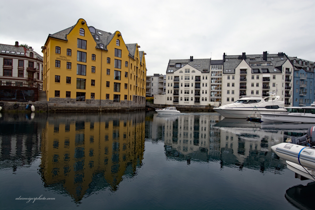 Hotels on the Harbour Alesund - ID: 15738761 © al armiger