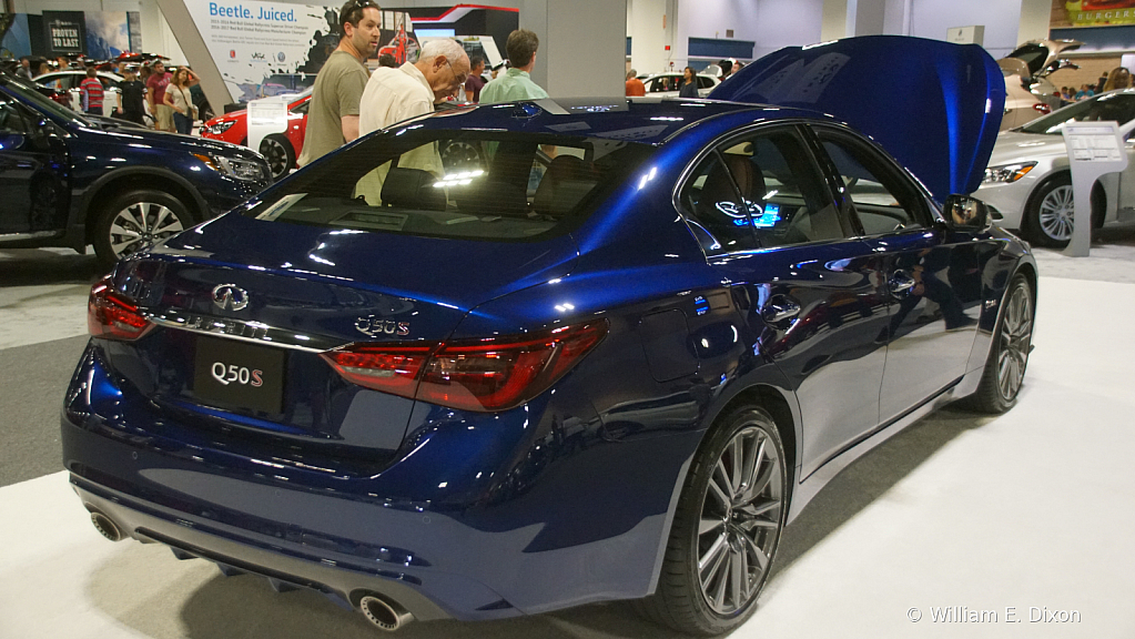 59 - 2018 Infiniti Q50 Sport 400