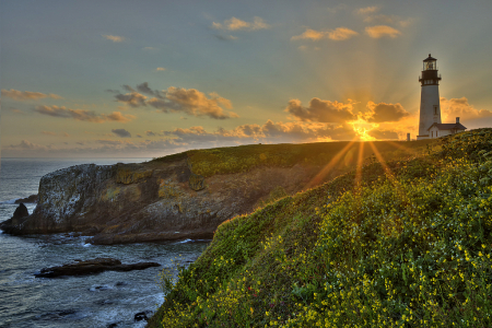 Yaquina Lighthouse