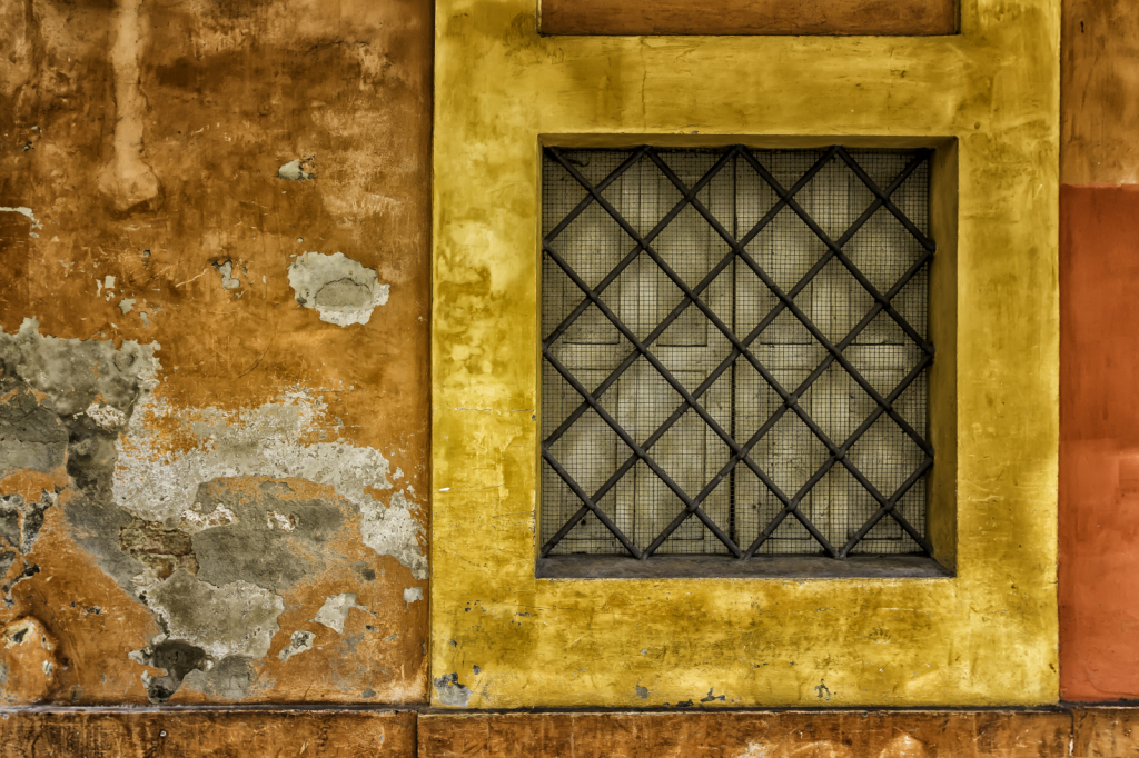 Weathered Window  9776