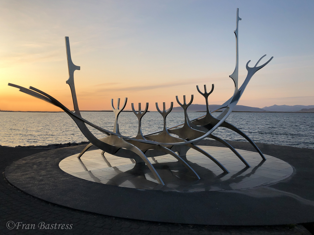 Sun Voyager Sculpture, Reykjavik - ID: 15744326 © Fran  Bastress