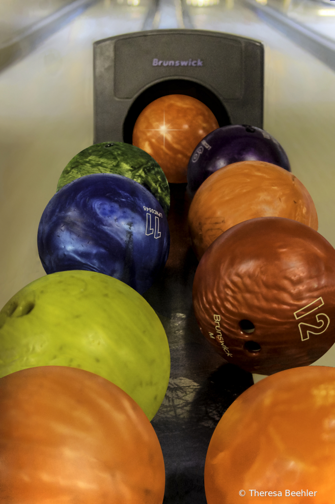 Fun Stuff - Bowling Ball Return