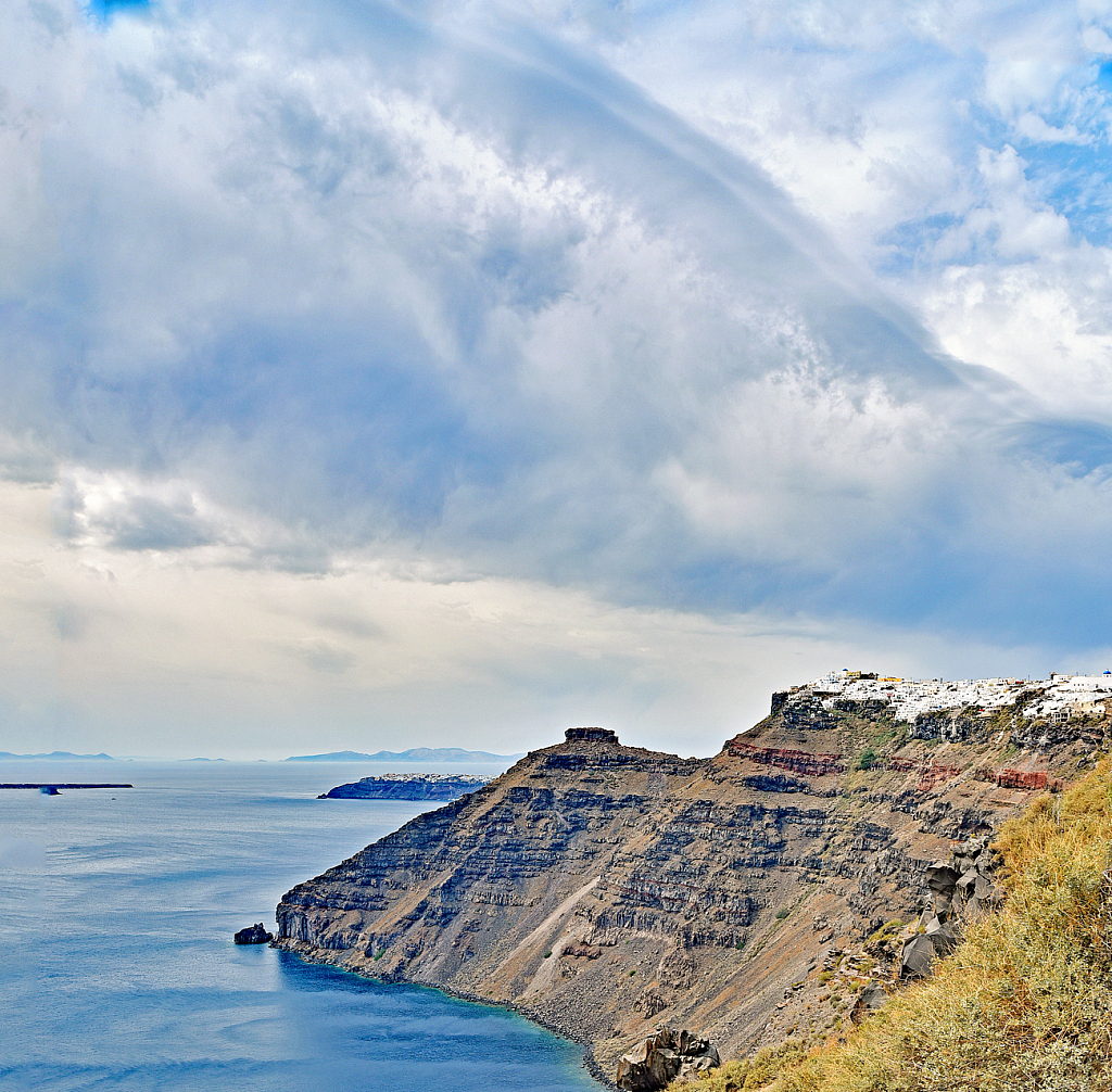 Village on volcanic  hill.Oia, Santorini.