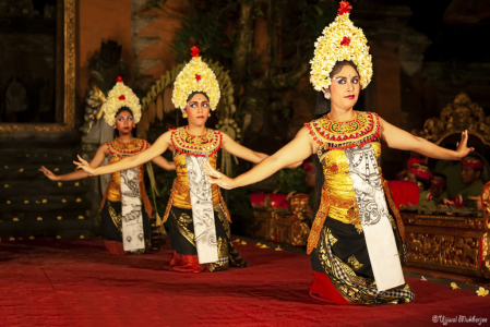 Balinese Dancers