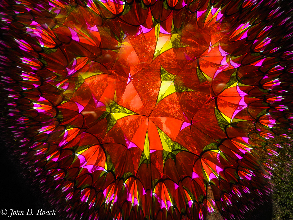 Inside the Kaleidoscope - ID: 15758378 © John D. Roach