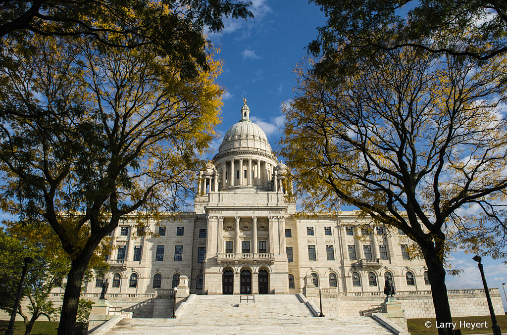 State Capitol # 2 - ID: 15759439 © Larry Heyert