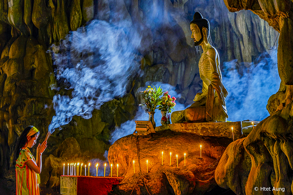 Praying at Buddha Temple