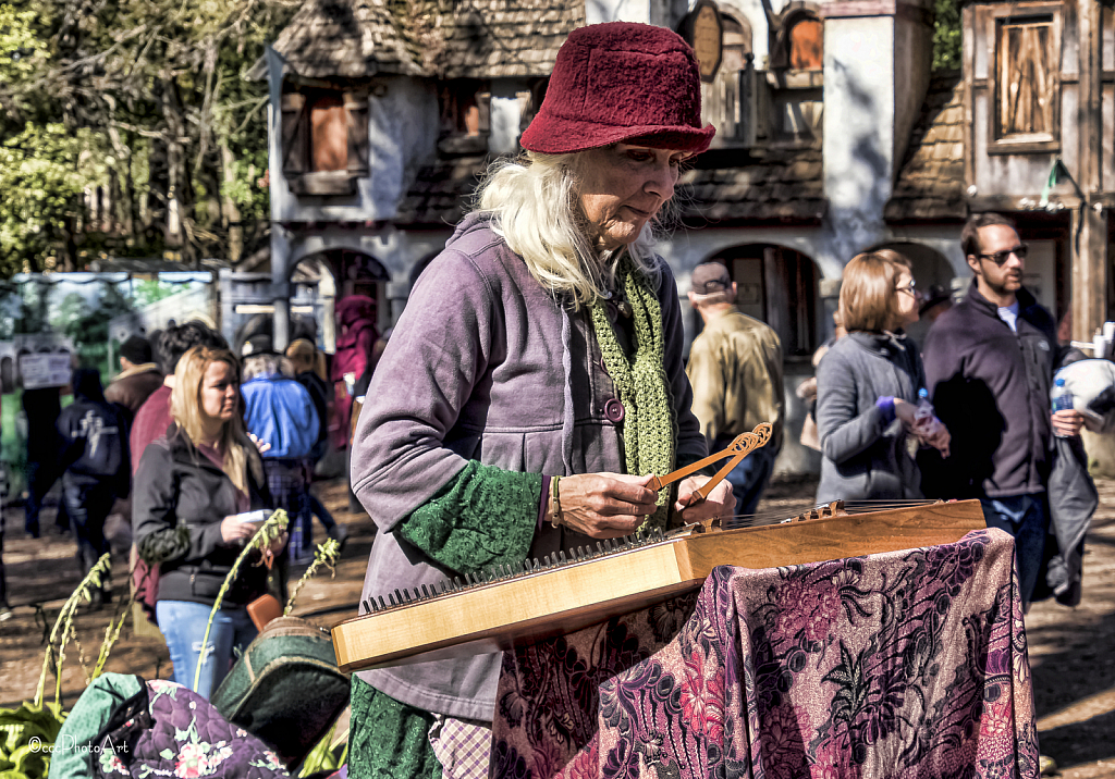 Dulcimer Tones - ID: 15774662 © Candice C. Calhoun