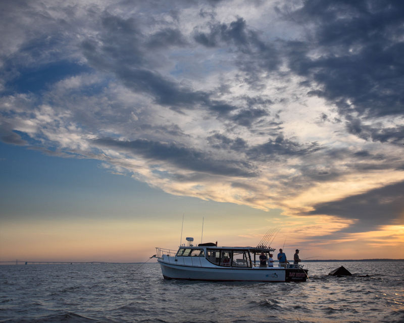 Fishing at Sunrise - ID: 15775738 © Jim Eichelman