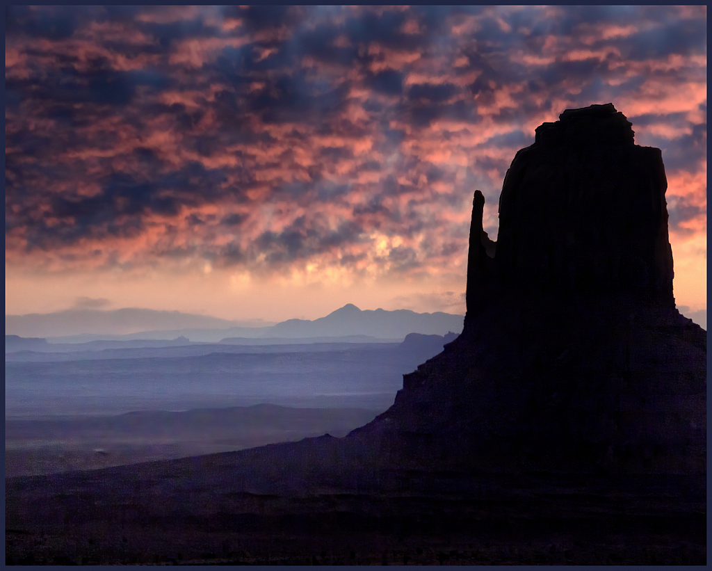 Monument Valley Sunrise