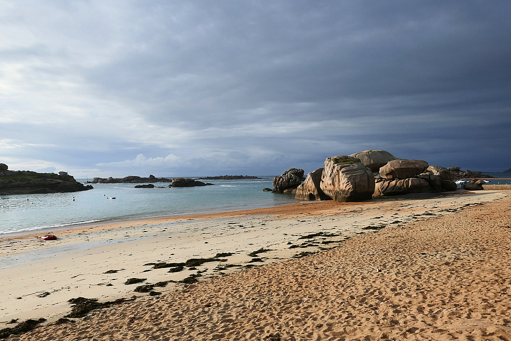 A storm approaching the pink granite coast