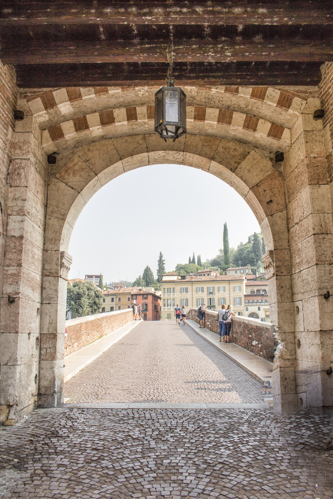 Ponta Pietra, Verona