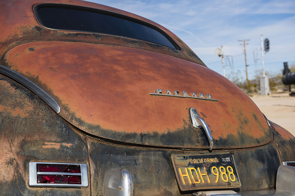 Old Packard # 2 - ID: 15785047 © Larry Heyert