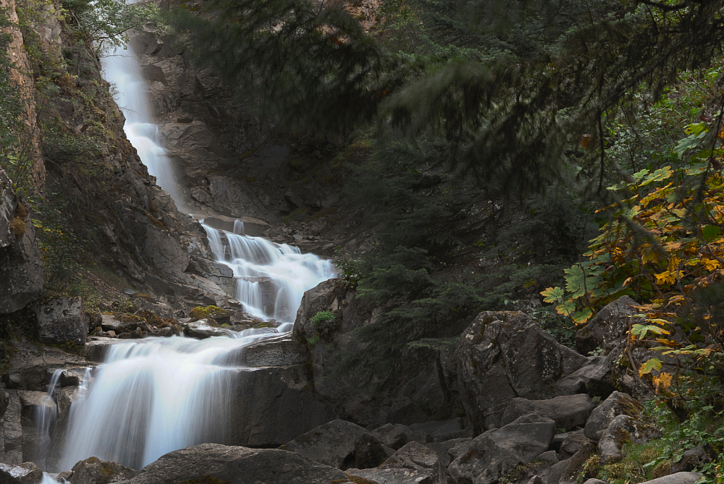 Glacier Water Fall 