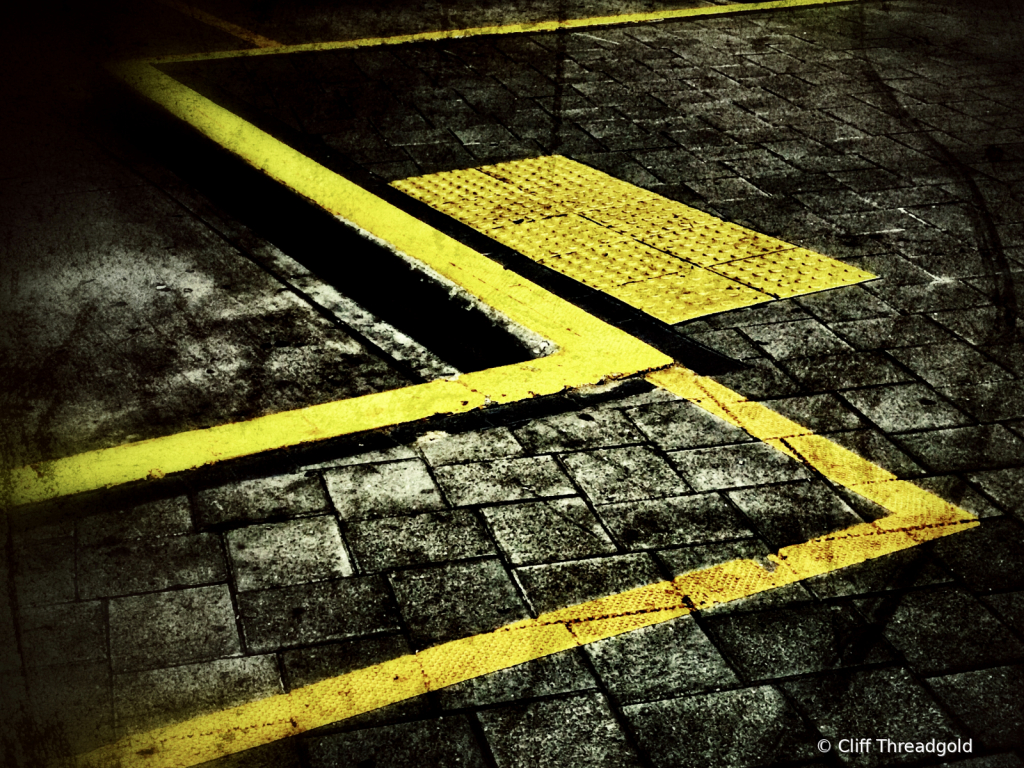 Zig Zag Perspective