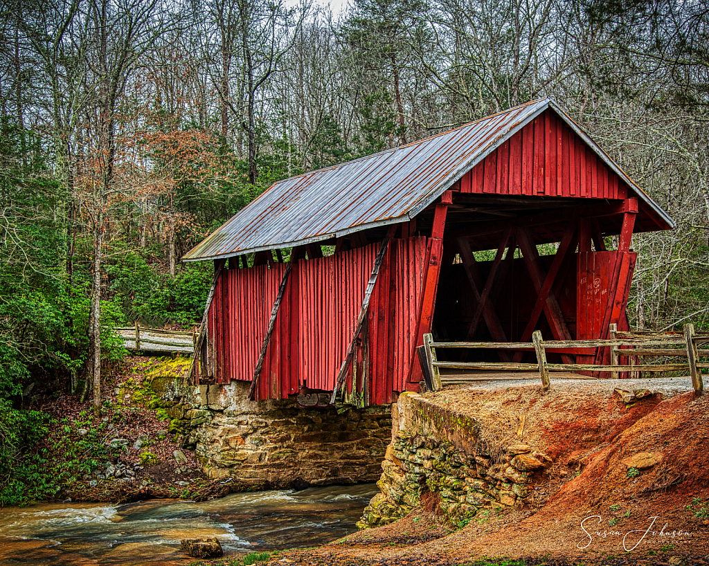 Campbell's Covered Bridge - ID: 15809948 © Susan Johnson