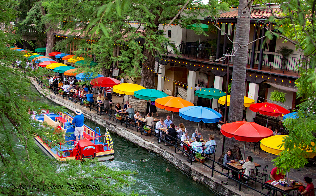 Iconic San Antonio Attraction