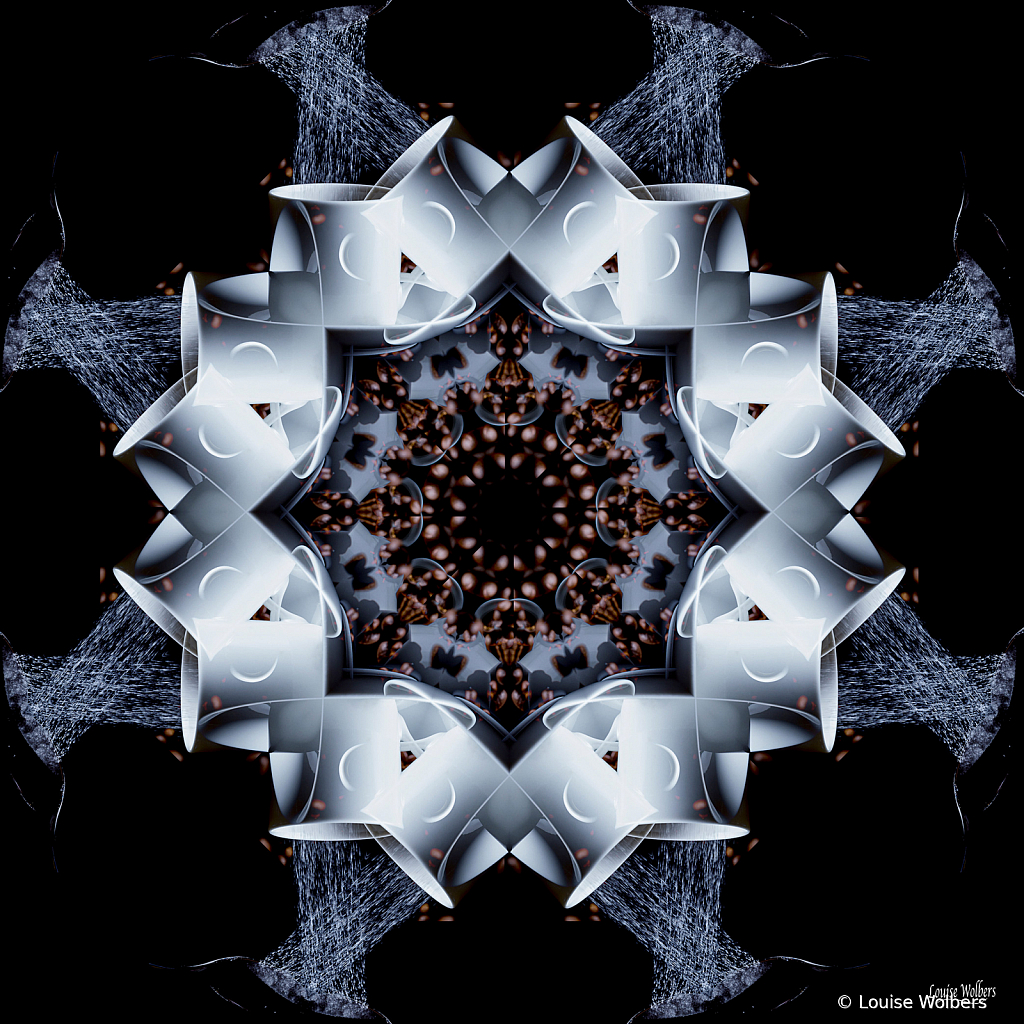 Kaleidoscope 4 - ID: 15814495 © Louise Wolbers