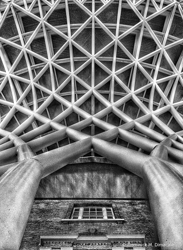 ~ ~ CRISS CROSS ABOVE KING’S CROSS ~ ~ 