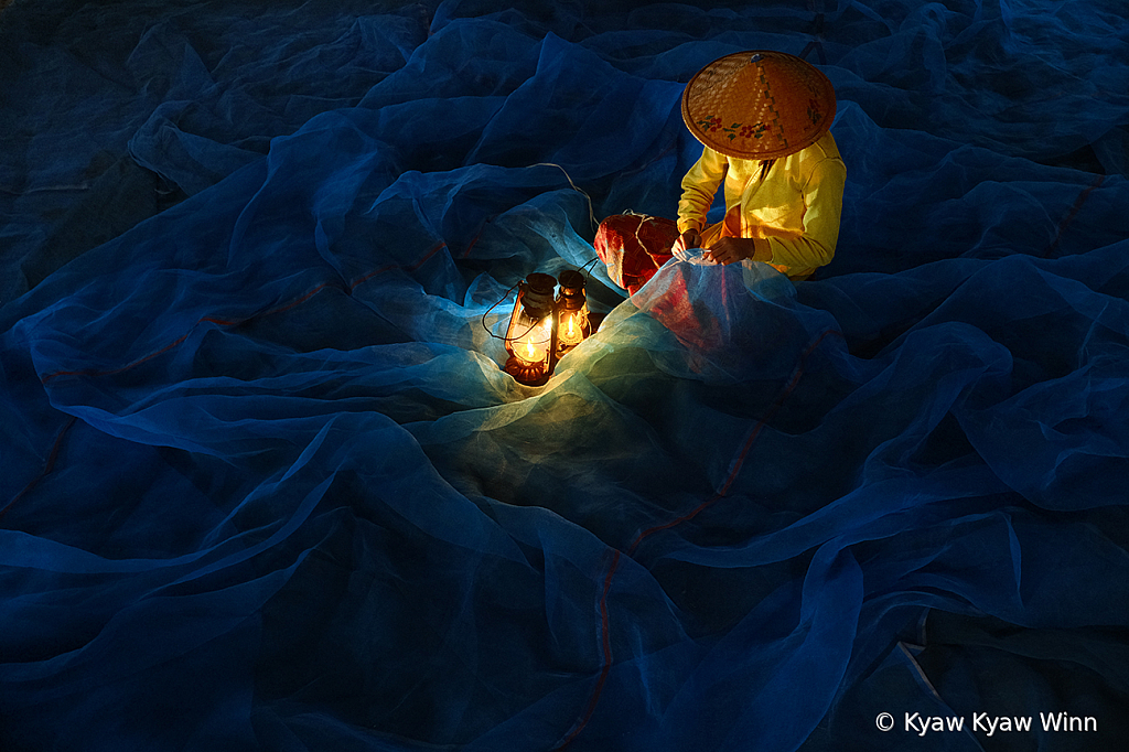 Light for Life - ID: 15817320 © Kyaw Kyaw Winn