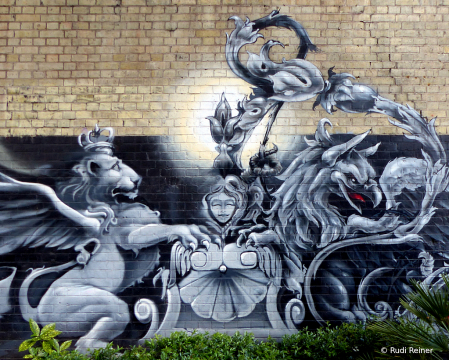 London wall art