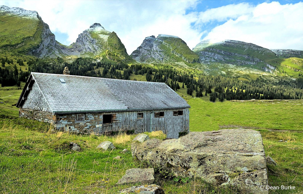 Old Mountain Stable