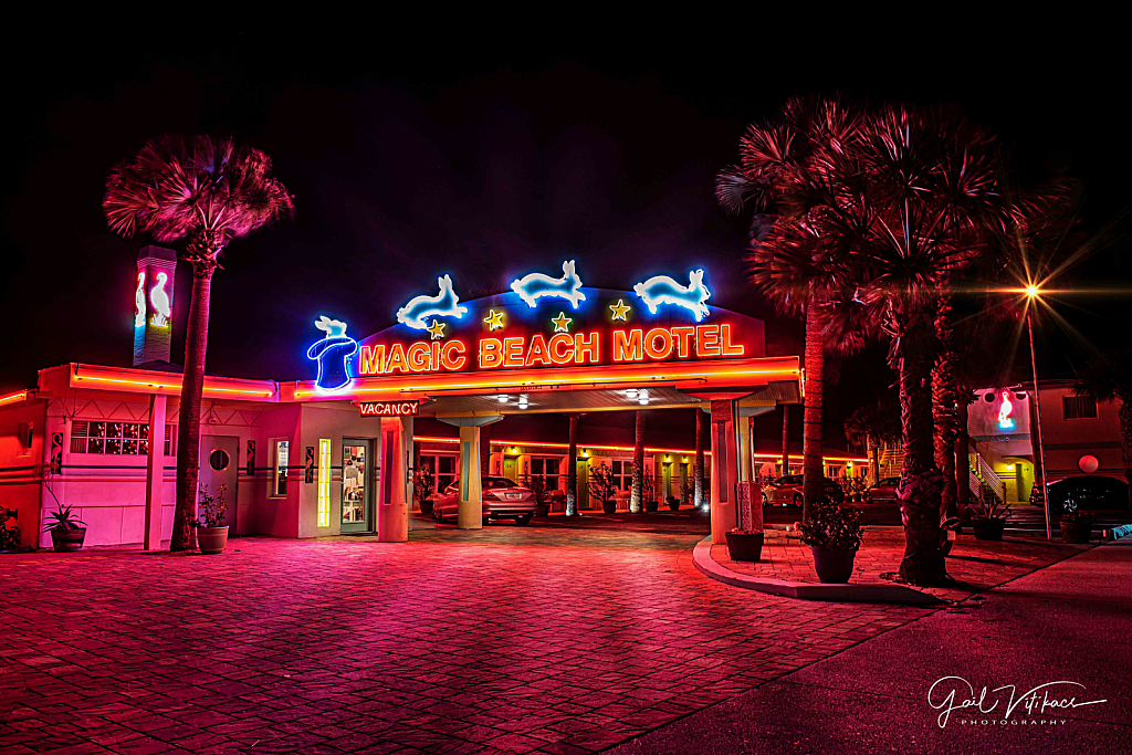 Magic Beach Motel