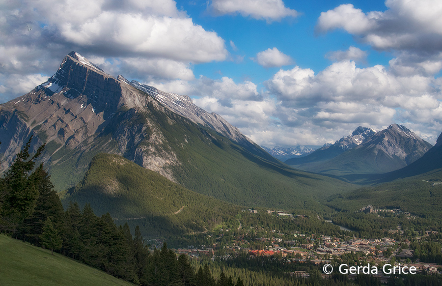 Mount Rundle, AB, Canada