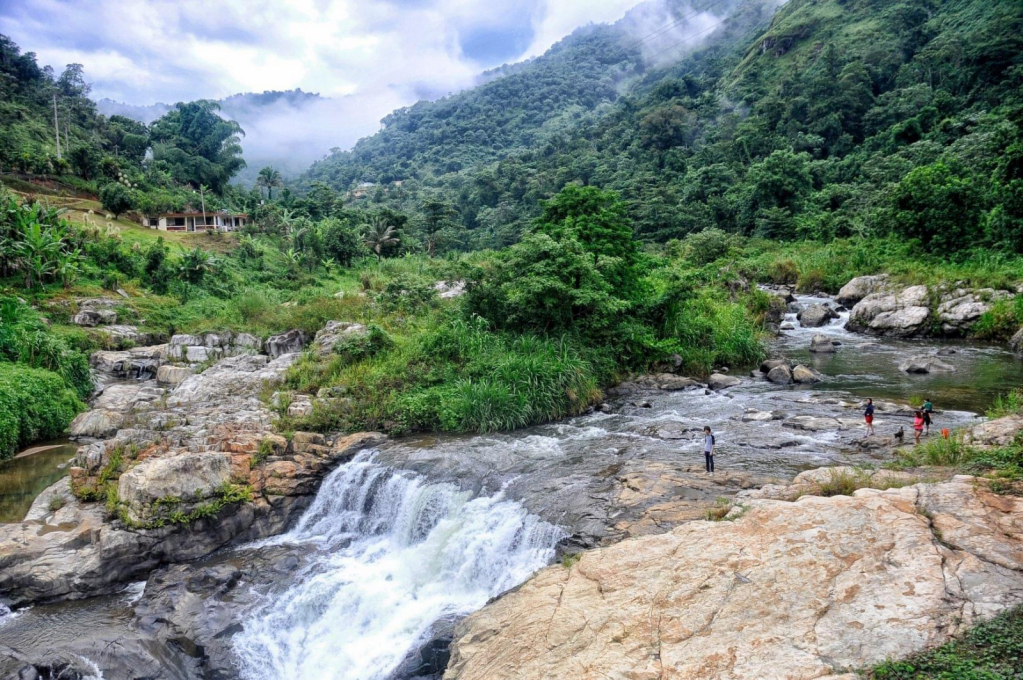 Río Caonillas. - ID: 15826062 © Viveca Venegas