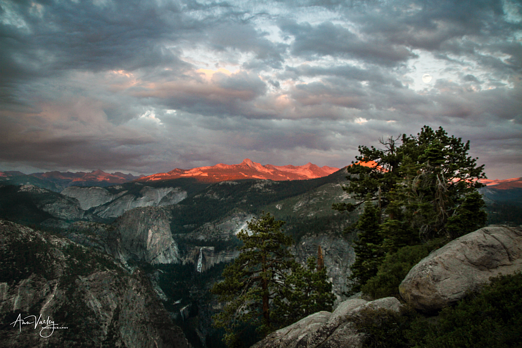 View from Glacier Point at Sunset