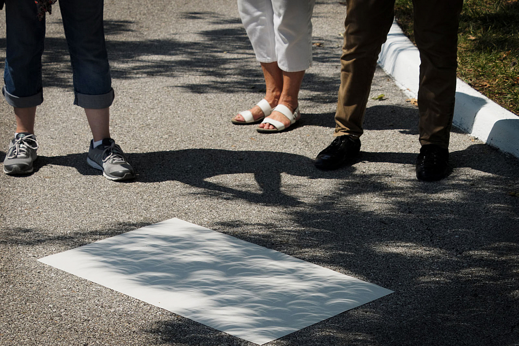 Solar Eclipse, Shadows and Feet