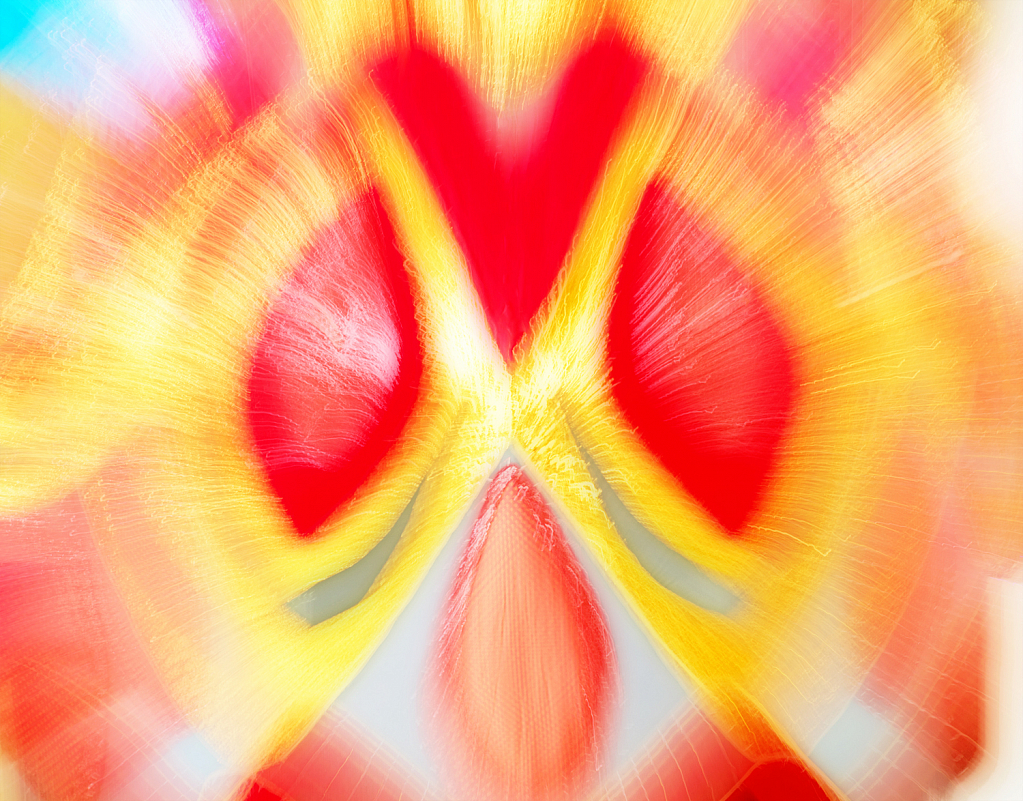 Zooming a work of art.