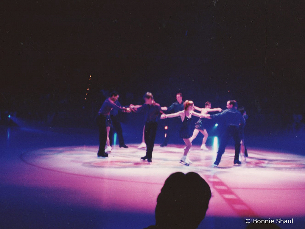 Stars On Ice 2001