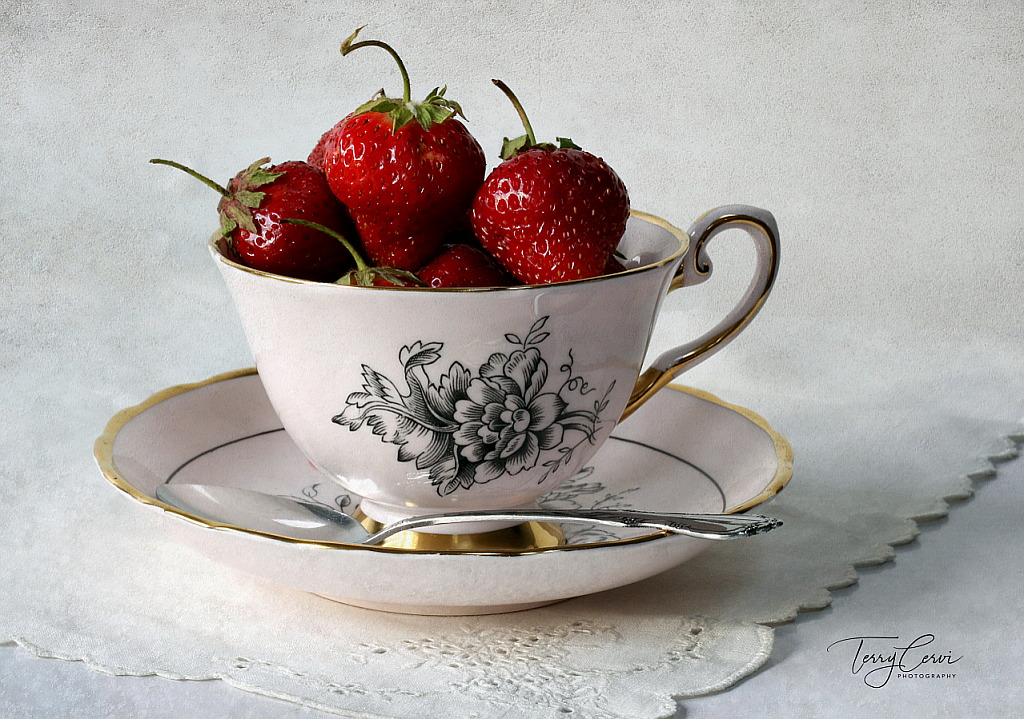 Strawberry Tea