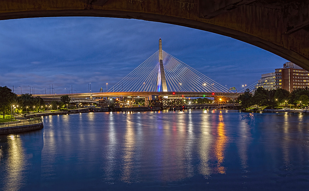 Zakim Bridge at Nˆght