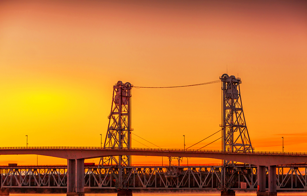 Over the River - ID: 15836699 © Jeff Robinson