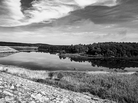 Mansfield Hollow Dam