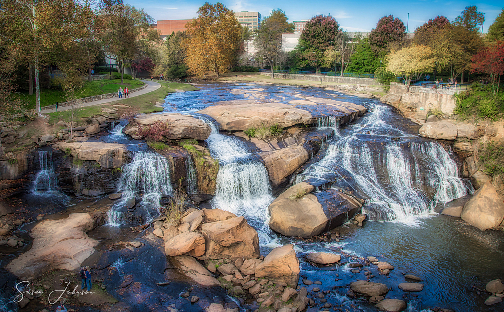 Reedy River - ID: 15846602 © Susan Johnson