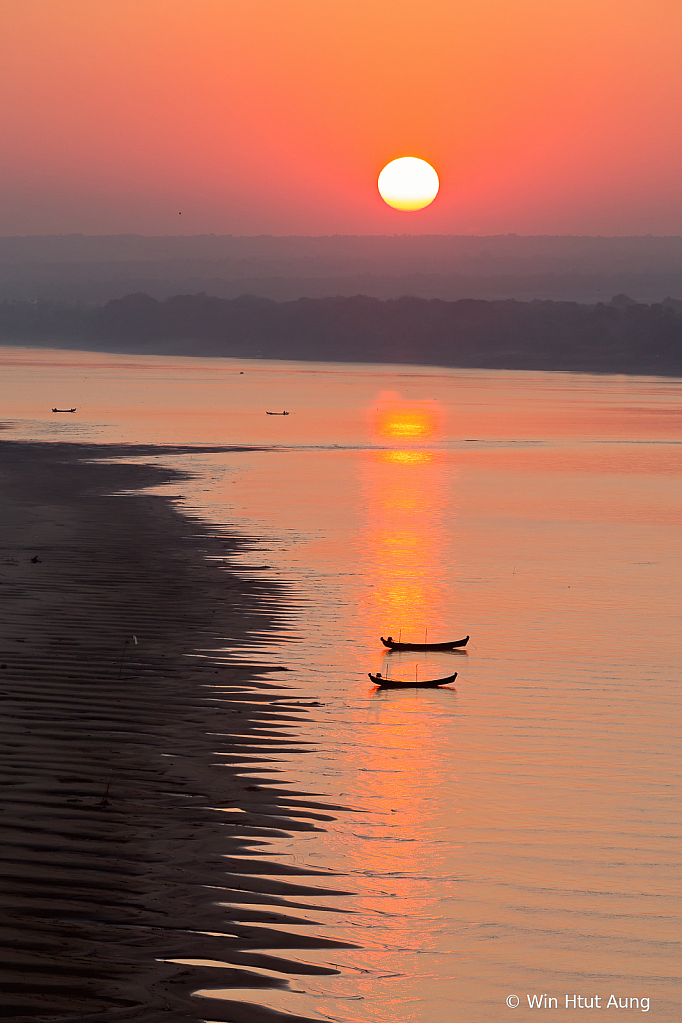 Sunrise at the Irrawaddy River