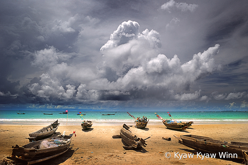 At Beach - ID: 15850562 © Kyaw Kyaw Winn