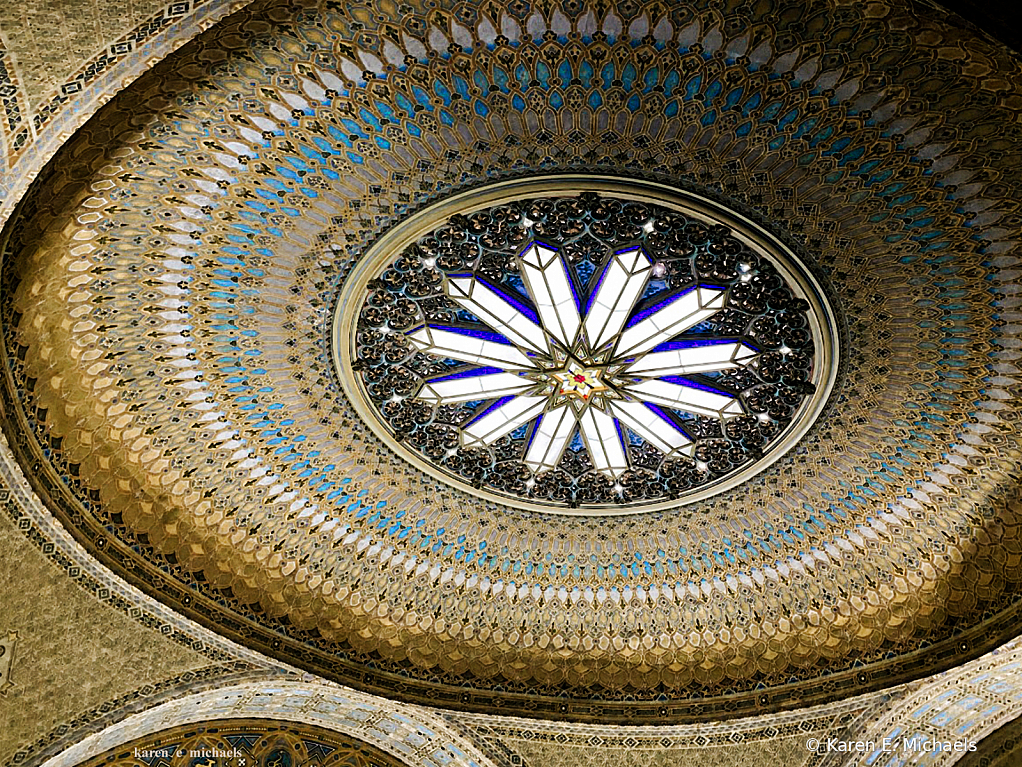 four arches touching - ID: 15856217 © Karen E. Michaels